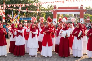 9 Teks yel-yel ibu-ibu pengajian lomba 17 Agustus 2026 yang mudah dihafal dan bikin kompak