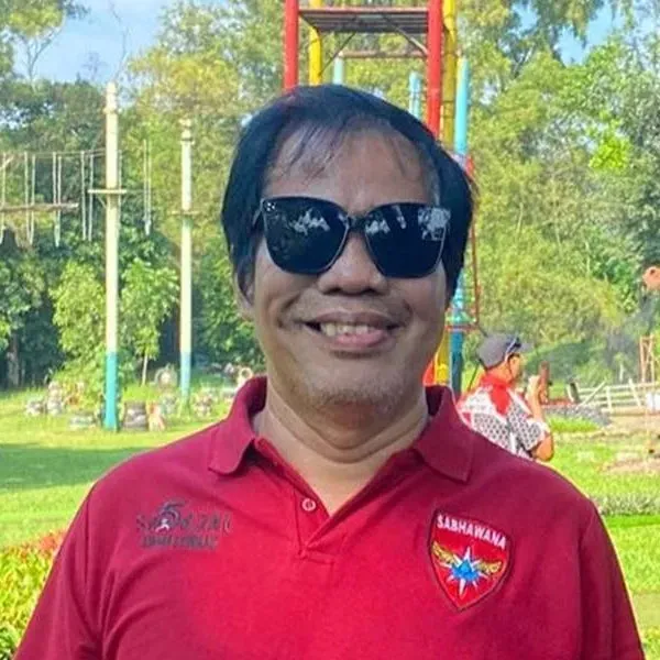 Di balik tawa panggung hiburan, ini kenangan indah dan pesan terakhir mendiang Temon untuk anaknya