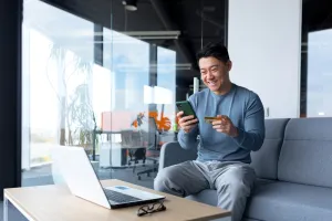 Mau transfer uang ke luar negeri? Cobain BRImo yang praktis plus ada cashback sampai Rp 50 ribu