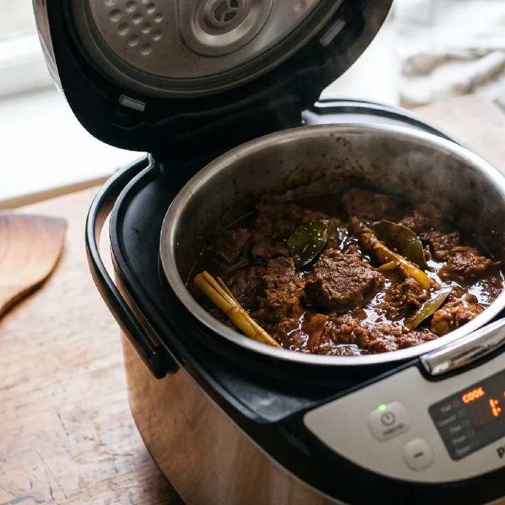 Cara membuat rendang empuk pakai rice cooker tanpa santan, hemat gas rasa tetap nendang