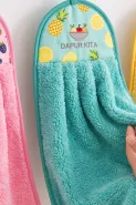 Handuk tangan dapur cepat bau meski sering dicuci, ternyata bagian ini perlu diperhatikan