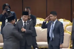 Usai Prabowo berpidato di Sidang Tahunan MPR, Jokowi beri acungan jempol