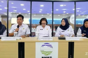 Gempa NTT sempat tercatat M 7,7, BMKG ungkap pemicu dan potensi gempa maksimal M 7,9