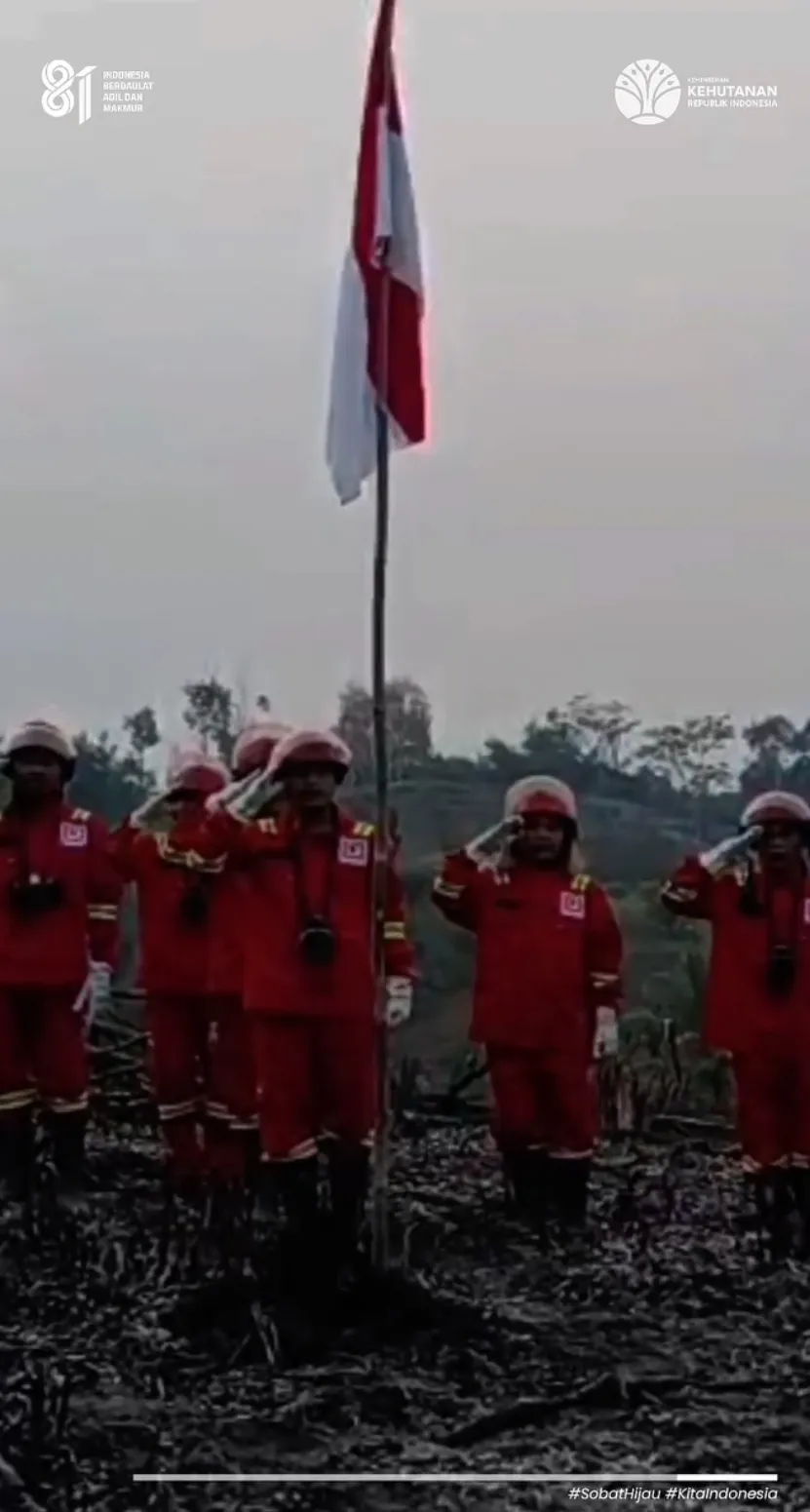 Petugas pemadam karhutla © 2026 
