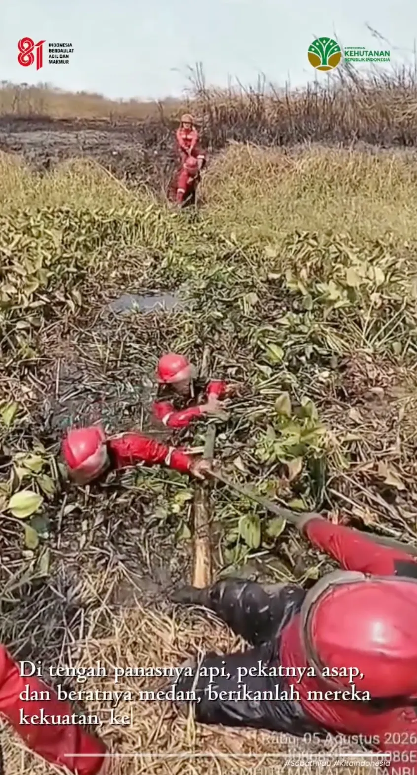 Petugas pemadam karhutla © 2026 