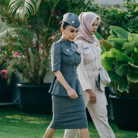 Momen Yuni Shara pimpin upacara HUT RI di sekolah miliknya, murid PAUD jadi petugas dengan apiknya