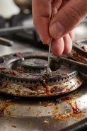 Lubang burner kompor cepat tersumbat, ini penyebab dan cara mengatasinya