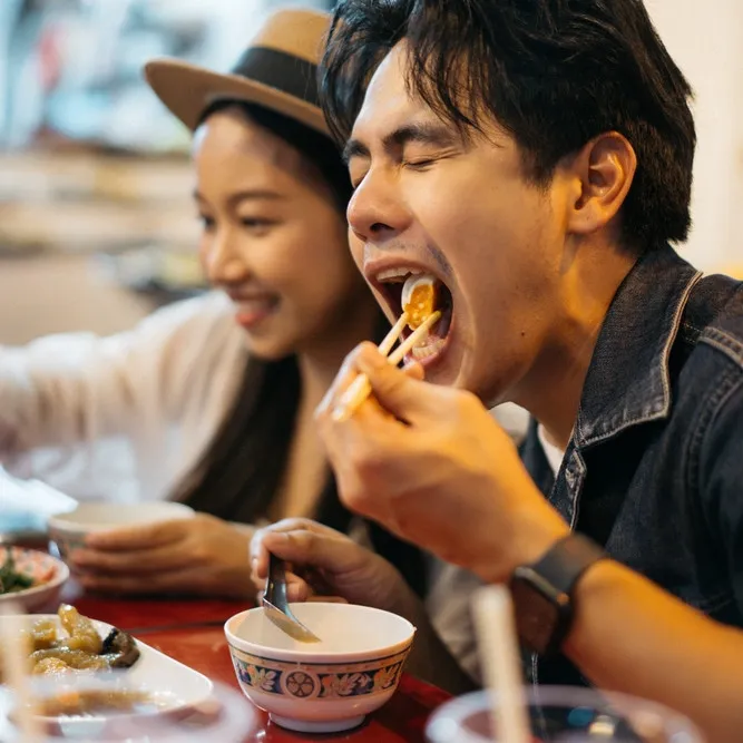 Hobi kulineran tapi takut darah tinggi? Ini deretan makanan yang harus dihindari