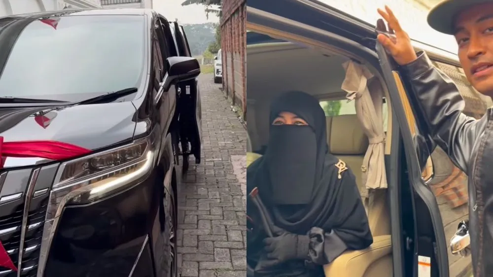 Ummi Pipik dapat mobil © 2026 