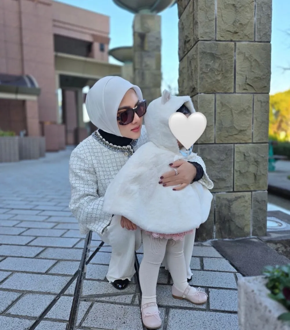 Syahrini ibadah © 2026 