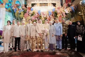 7 Potret lamaran Pria Bernama Hoed anak Melly Goeslaw dengan putri Bambang Soesatyo