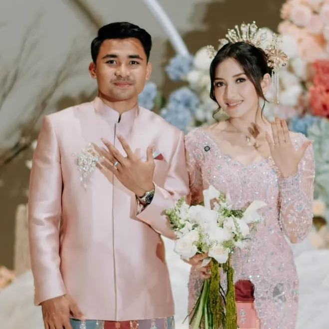 Intip prewedding Asnawi Mangkualam dan Yuriska Patricia dengan sentuhan adat Makassar