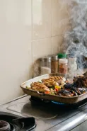 Grill pan bikin dapur berasap saat dipakai? cek 5 penyebab ini