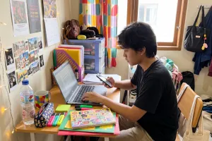 Dokumen digital yang perlu di-backup agar nggak panik