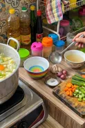 Kuah masakan terlalu asin? Coba sesuaikan rasanya tanpa asal menambah air