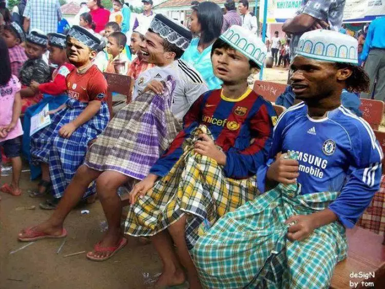 13 Gambar sunat (khitan) yang bikin kamu senyum-senyum sendiri