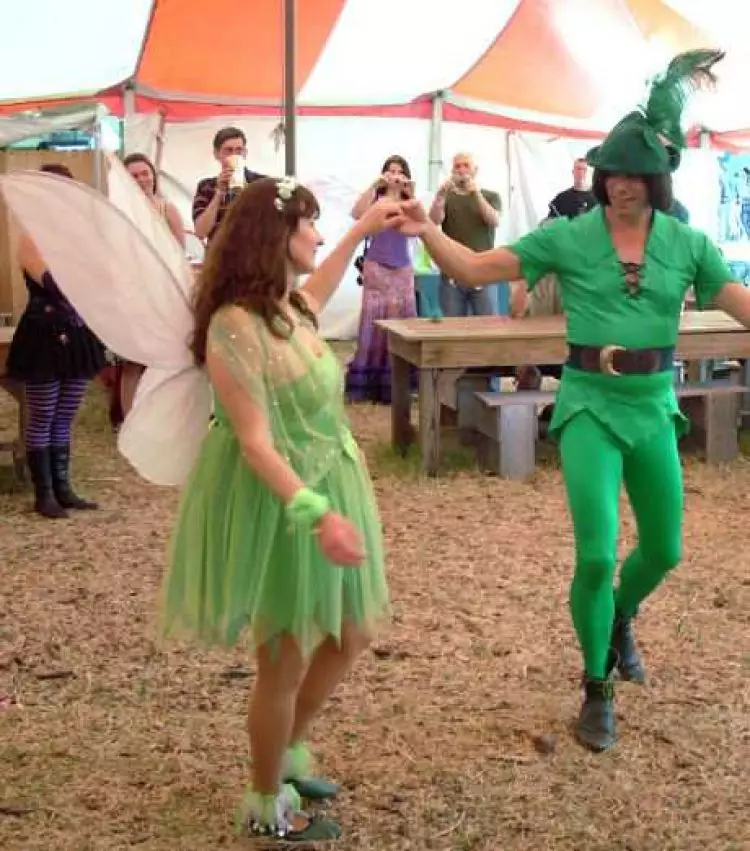 13 Konsep pernikahan ini unik & langka banget, kamu berani meniru!