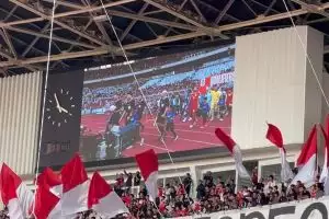 11 Momen Ashanty tonton laga Indonesia vs Irak, bangga Arsya dipilih jadi pendamping Garuda