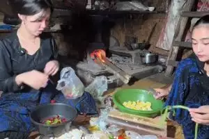 Without a gas stove, here are 9 photos of the Rumsyah Baduy kitchen, which still uses a traditional wood stove