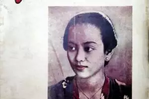 7 Young portrait of Gusti Nurul, daughter of Solo who rejected Soekarno's proposal, her face looks like Mawar de Jongh