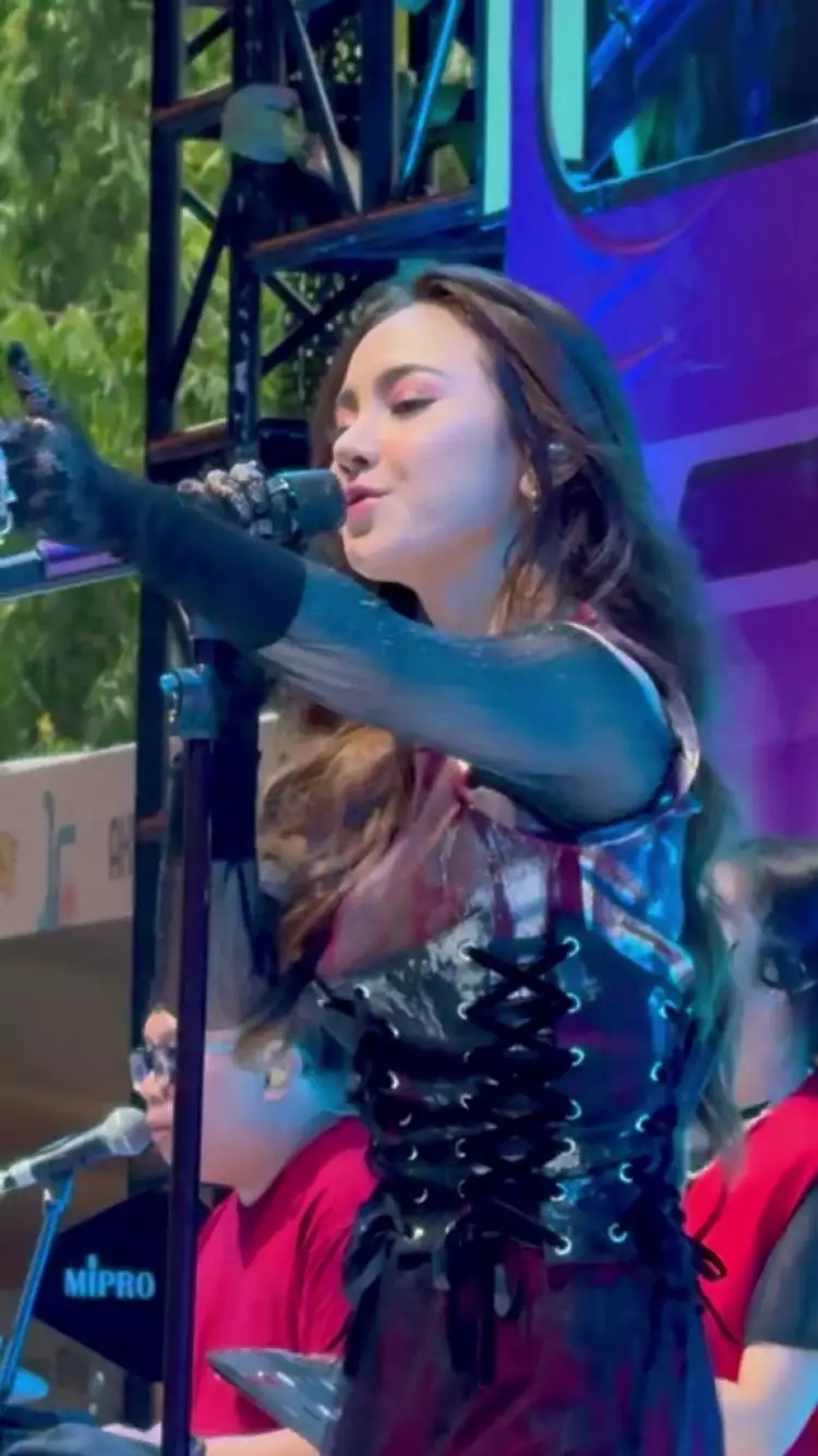 5 Potret Mahalini tampil perdana usai operasi hidung, aura cantik khas wanita Bali disebut hilang