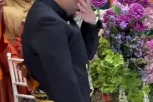 9 Potret Clarissa Putri dan Sandro menikah, momen Fadil Jaidi jadi Pagar Bagus nangis jadi sorotan