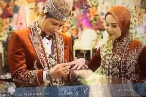 9 Momen pernikahan Chand Kelvin yang lepas lajang saat usia 39 tahun, maharnya 77 gram emas