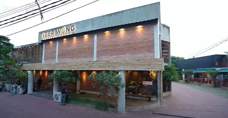 Pernah pamer saldo ATM Rp1 triliun, 11 potret kantor Baim Wong megah ada kolam renang bak waterboom