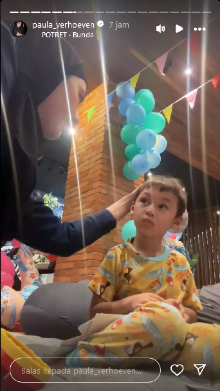 Usai gagal beri kejutan, ini 9 momen Paula bertemu Kiano dan Kenzo, ekspresi wajah si sulung disorot