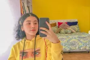 Full color bak kamar princess, intip 7 potret kamar Hasya anak Haldy Sabri suami Irish Bella