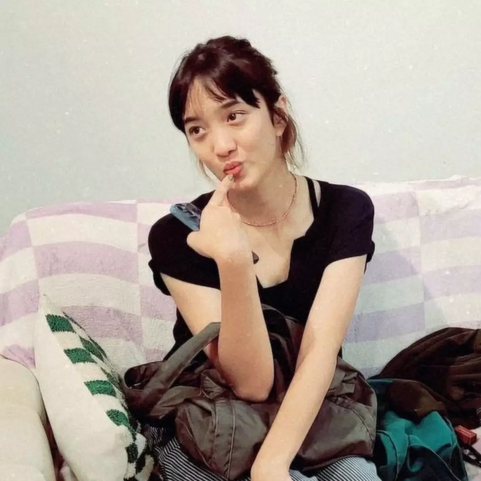 Pesonanya cocok jadi penyanyi, intip 9 potret Aishameglio anak Duta Sheila On 7 manggung bareng ayah