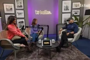 Berteman baik tapi saling blokir di Instagram, ini 9 potret kebersamaan Luna Maya dan Deddy Corbuzier