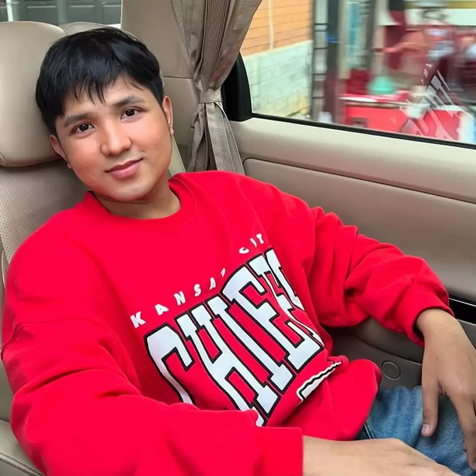 Dulu cuma ngontrak bareng teman kini punya rumah sendiri, 11 potret hunian baru Jirayut di Jakarta