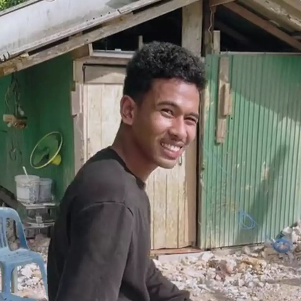 Dari luar terlihat reyot, 10 potret kamar di rumah kayu antisombong ini ternyata bak hotel