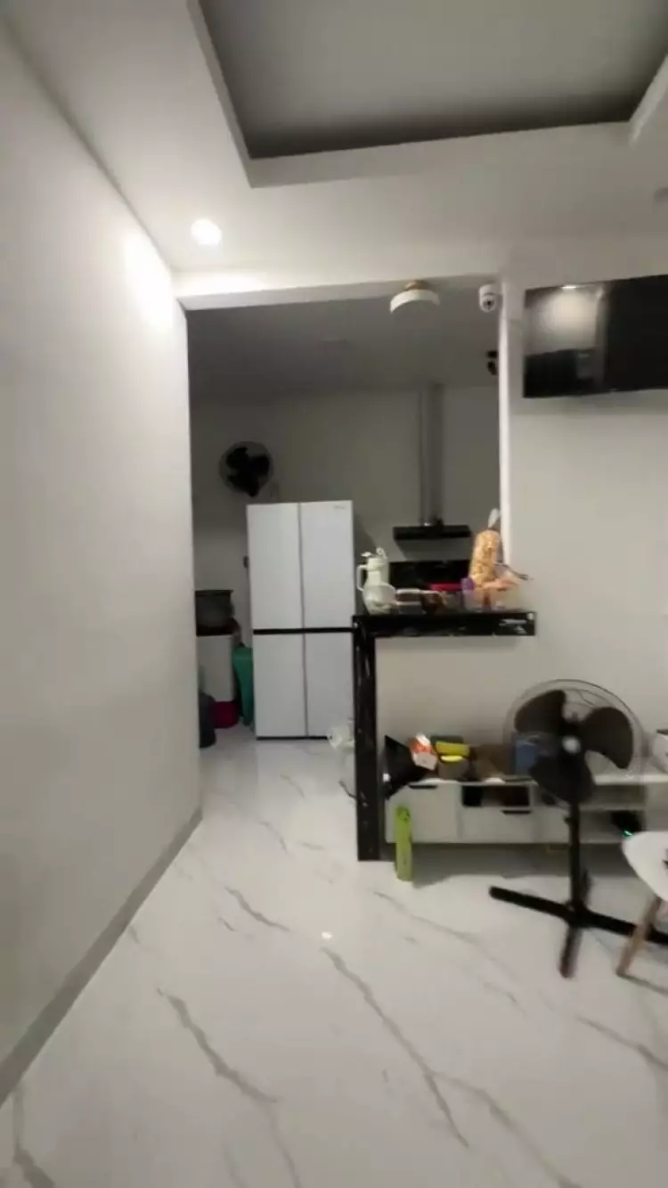 Awalnya kumuh tak layak huni, 9 transformasi rumah subsidi ini halaman depan serasa nongkrong di kafe