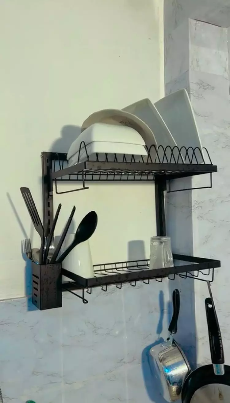 Cuma modal wallpaper, renovasi dapur jadul jadi estetik ini bikin betah masak, intip 11 transformasiny