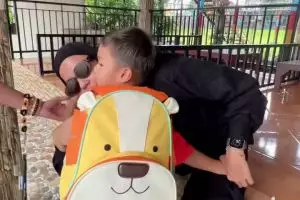 Dituding picu trauma anak, 9 momen kebersamaan Paula Verhoeven dengan putranya ini jadi sorotan