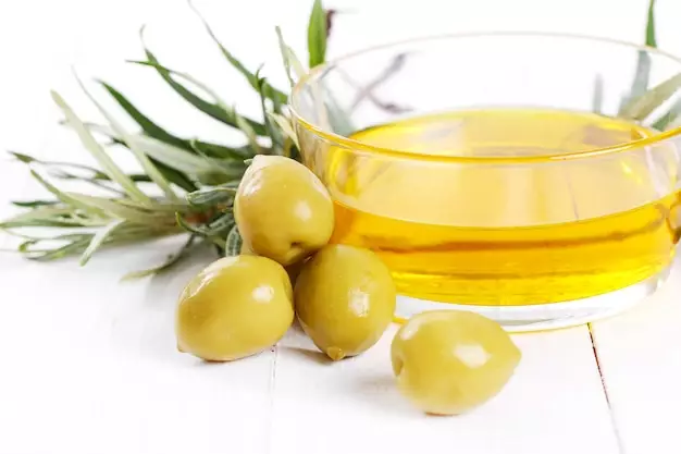 Cara mengatasi kulit wajah kering dan bersisik dengan bahan alami ©  Cara mengatasi kulit wajah kering dan bersisik dengan bahan alami ©