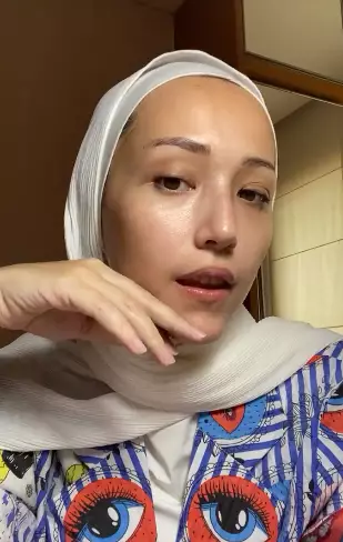 Perawatan kulit sehat Adelia Pasha Instagram