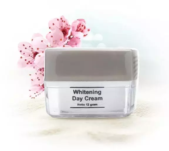 Produk skincare MS Glow Acne Series msglowid.com