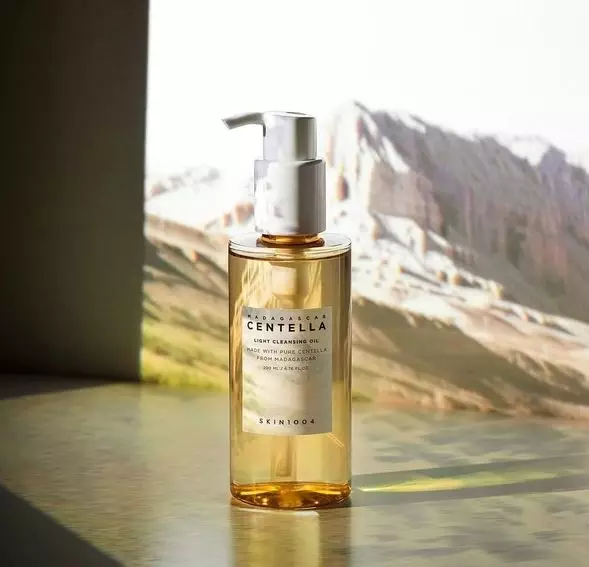 Tahap skincare rutin ala Chelsea Olivia Berbagai sumber Tahap skincare rutin ala Chelsea Olivia Berbagai sumber
