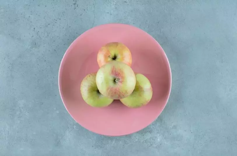 pola makan Tya Ariestya saat puasa berbagai sumber