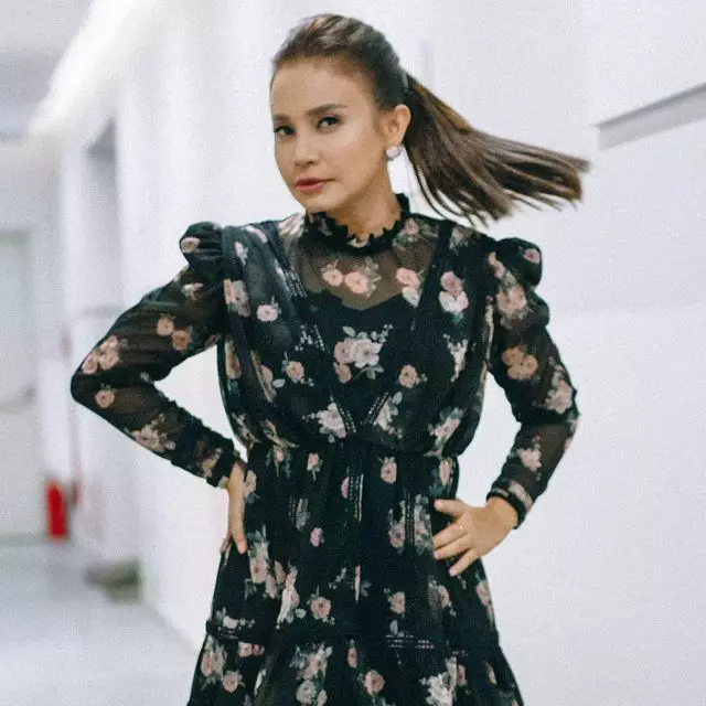 Tips awet muda ala Rossa Instagram Tips awet muda ala Rossa Instagram