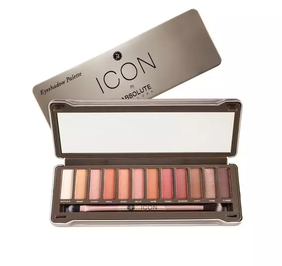 Tahap makeup rutin sehari-hari Celine Evangelista Berbagai sumber