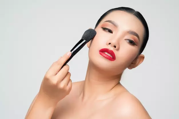 <img style= <img style=