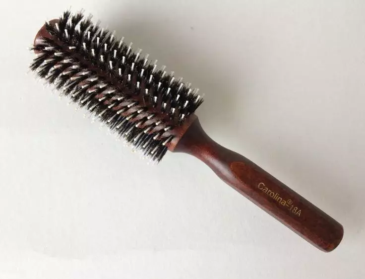 Tahap perawatan rambut keriting ala Tasya Farasya Berbagai sumber