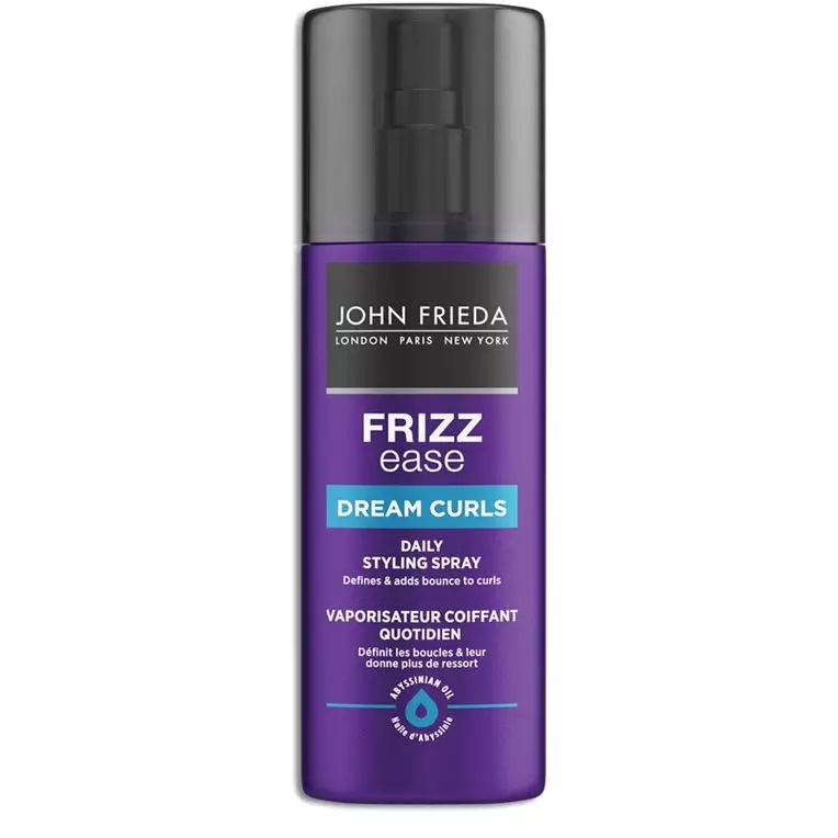 Tahap perawatan rambut keriting ala Tasya Farasya Berbagai sumber