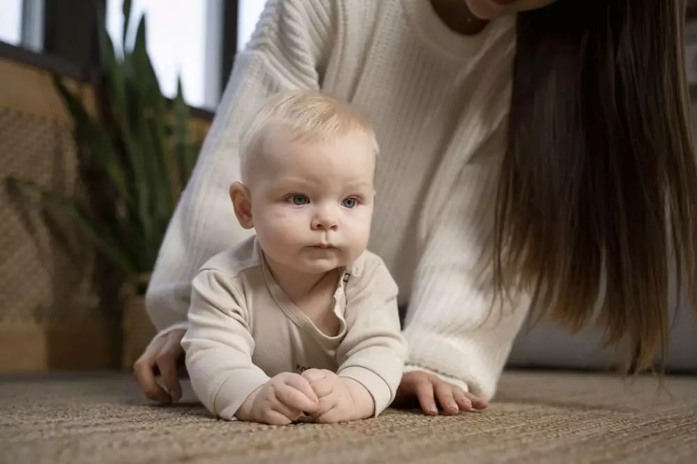 Cara mengatasi milia pada wajah bayi Berbagai sumber  Cara mengatasi milia pada wajah bayi Berbagai sumber