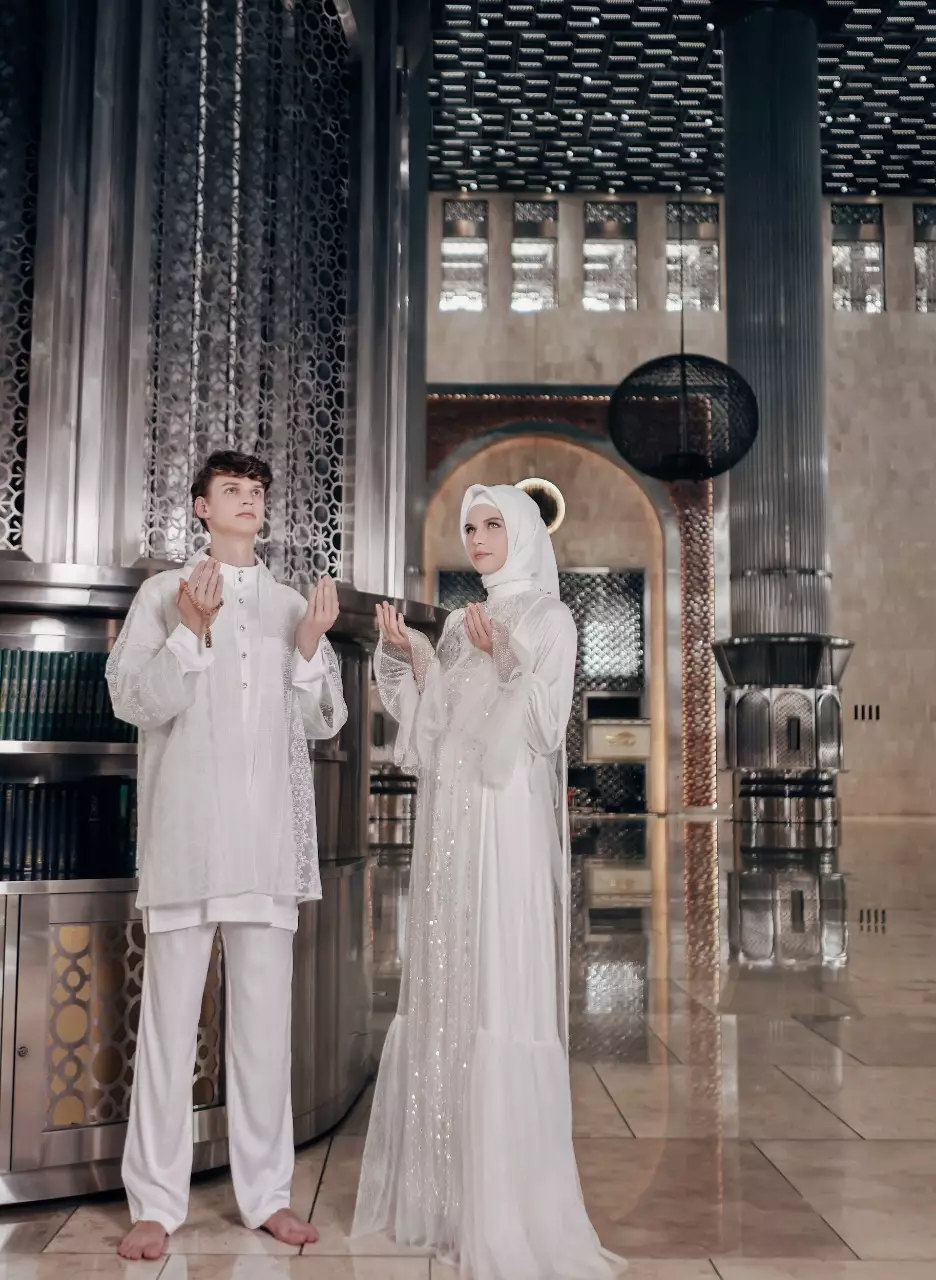 Outfit yang akan hits di Lebaran 2022 © Outfit yang akan hits di Lebaran 2022 ©