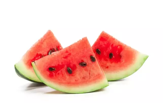 Cara mengatasi wajah kering pakai masker buah-buahan freepik.com Cara mengatasi wajah kering pakai masker buah-buahan freepik.com